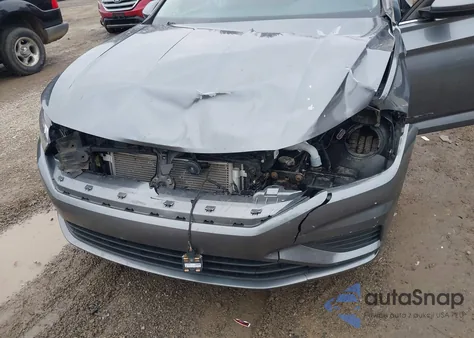 2020 Volkswagen Jetta 1.4T R-Line/1.4T S/1.4T Se z USA, uszkodzony, nr VIN 3VWCB7BU4LM040287